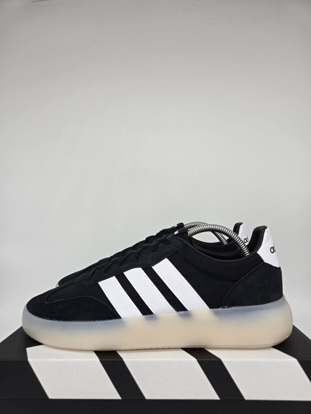 adidas Men's Barreda Decode JI2316 Black White Shoes Size 10.5